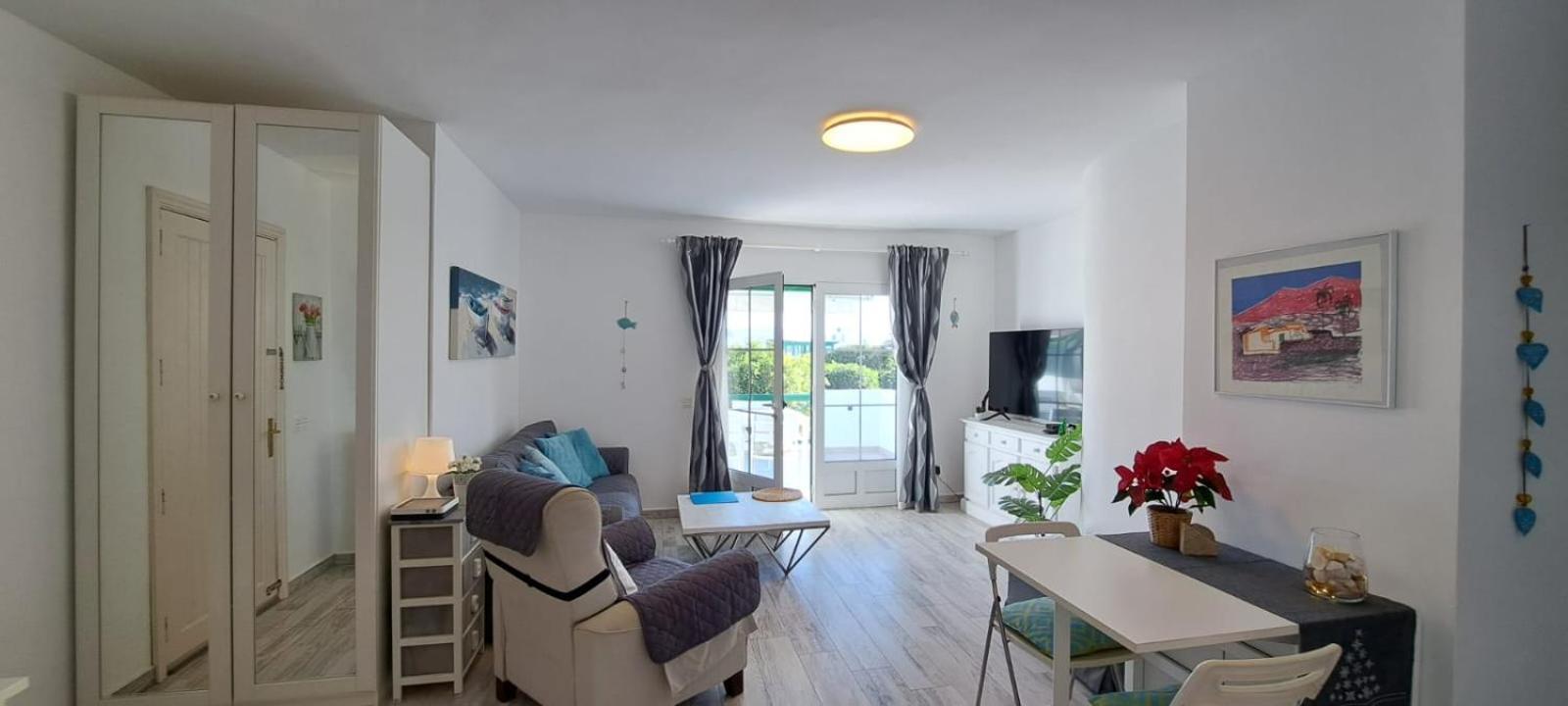 Marcastell Ajaches Views Apartment Плая Бланка Екстериор снимка
