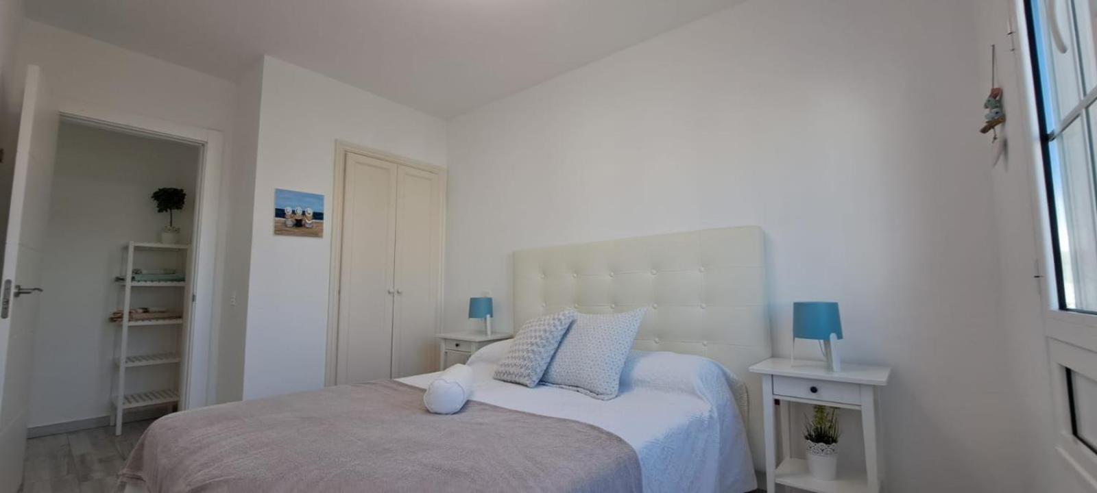 Marcastell Ajaches Views Apartment Плая Бланка Екстериор снимка